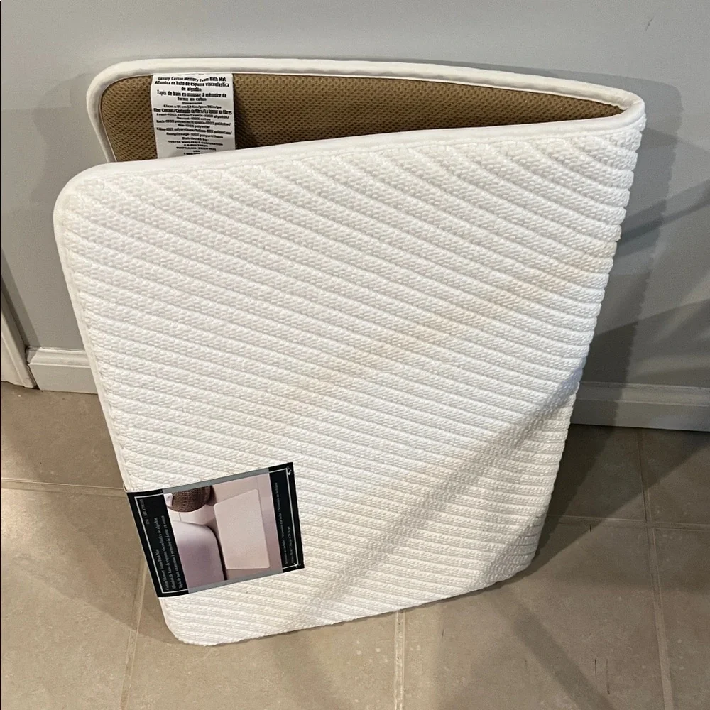 Cotton Memory Foam White Quilted Bath Mat
